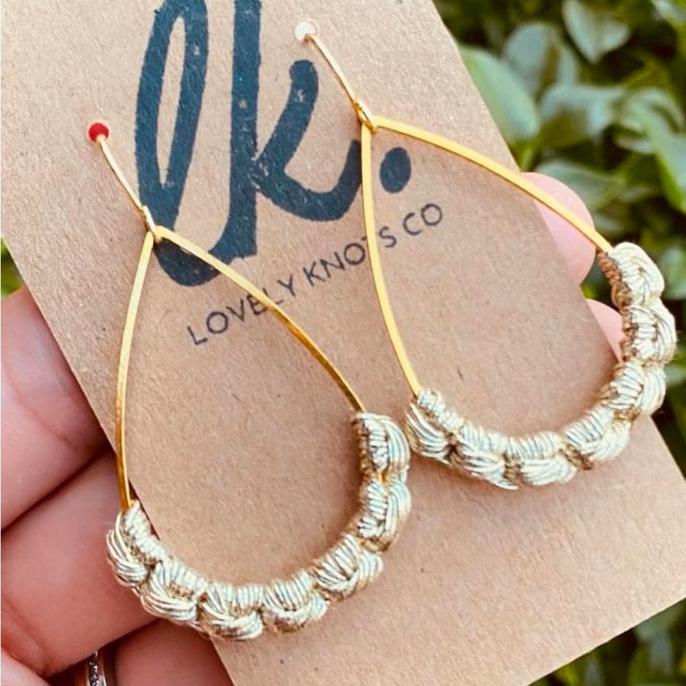 Lovely Knots Co Gold and Cream Earrings